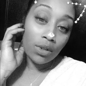 Meet your Posher, Aminah